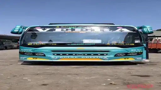  VEERA & SRI KALESWARI TRAVELS Bus-Front Image