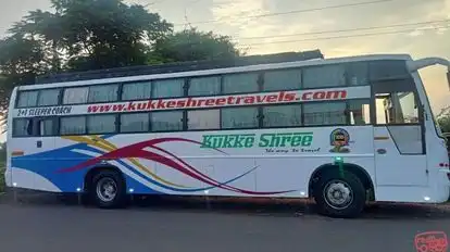 Kukkeshree  Travels Bus-Side Image