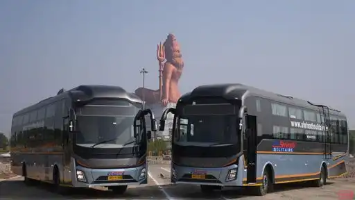 Shrinath Solitaire Bus-Front Image