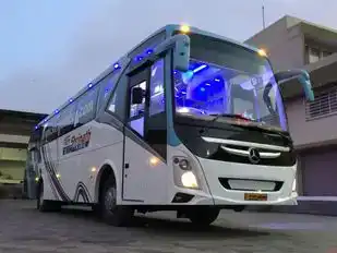 Shrinath Solitaire Bus-Front Image