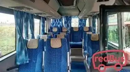 STC Holidays Bus-Front Image