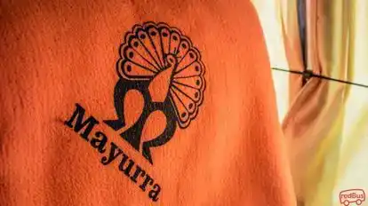 Mayurra  travels Bus-Front Image