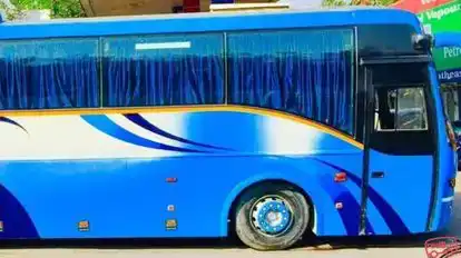 Himachal  Volvo Tour Bus-Front Image