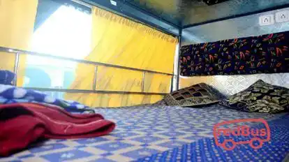 R.S Yadav Travels Bus-Front Image