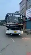 YASHIKA TRAVELS Bus-Front Image