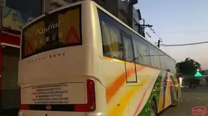 YASHIKA TRAVELS Bus-Seats layout Image