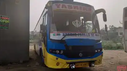 YASHIKA TRAVELS Bus-Side Image