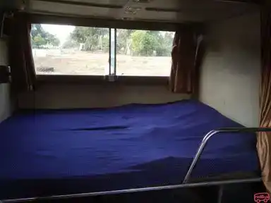 Rajhans Travels Bus-Front Image