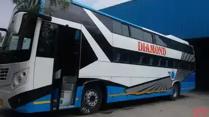 Diamond  Motors Bus-Side Image