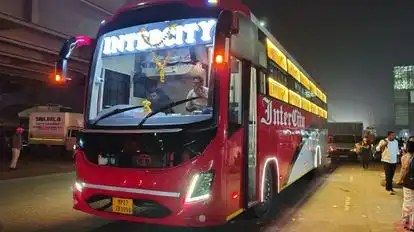 Dhariwal Travels  Mumbai Bus-Front Image