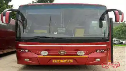 City Heart Travels(Regd.) Bus-Front Image