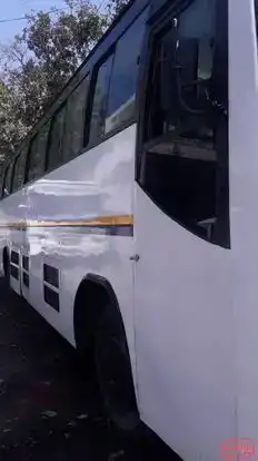 Delhi Tours And Travels Bus-Front Image
