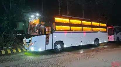 Cochin Express Bus-Side Image