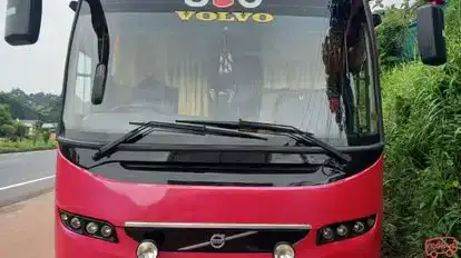 UFO Bus Bus-Front Image