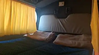 Gujarat Travels Bus-Amenities Image