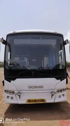 Aayush Travels Bus-Front Image