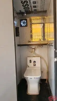 Raj Laxmi Travels Bus-Amenities Image