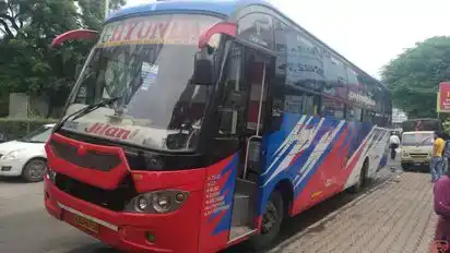 Karan   Travels Bus-Side Image