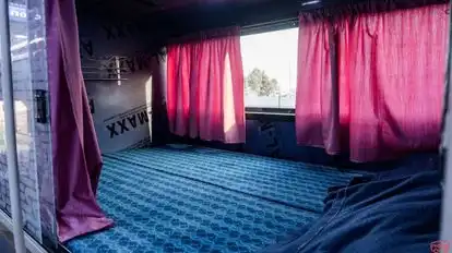 Eagle falcon bus Bus-Seats Image