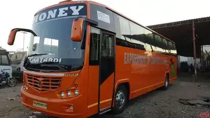 Shatabdi Travels Bus-Side Image