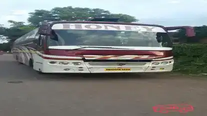 SHATABDI TRAVELS Bus-Front Image