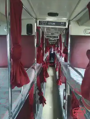 Vaishnavi travels pune Bus-Seats layout Image