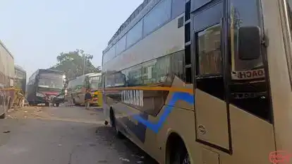 Shri  Rishabh Travels Bus-Side Image