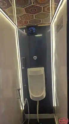 Shree Krishna   Travels Bus-Amenities Image