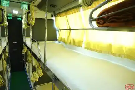 Shreeraj Travels Bus-Front Image