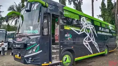 MB Link Travels Bus-Side Image