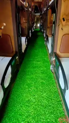 Hans Travels (I) Private Limited Bus-Seats layout Image
