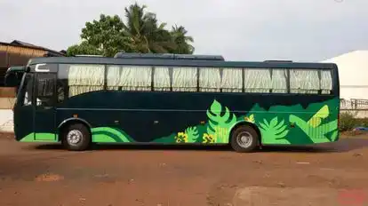 Skyline Travels Bus-Front Image