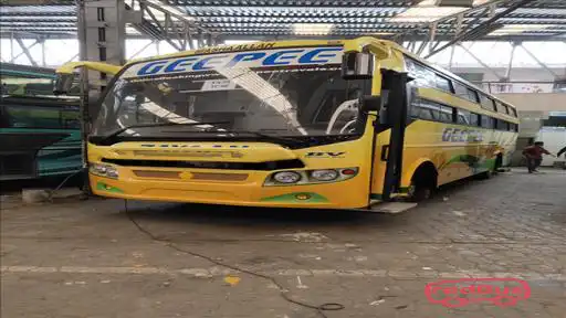 GEE PEE TRAVELS Bus-Front Image