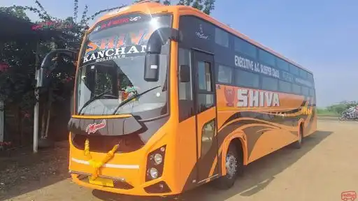 Kanchan   Holidays Bus-Front Image
