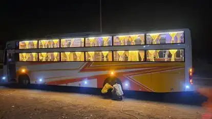 Kanchan   Holidays Bus-Side Image