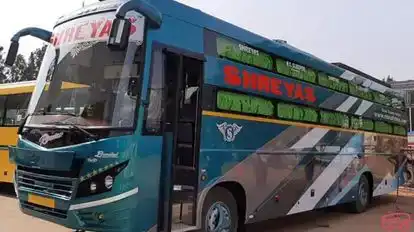 Musafir Travels Bus-Side Image