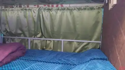 Paras   Travels Bus-Seats Image