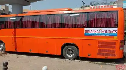 Himachal Holidays Volvo Bus-Side Image
