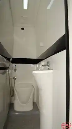 National Tourist Bus-Amenities Image