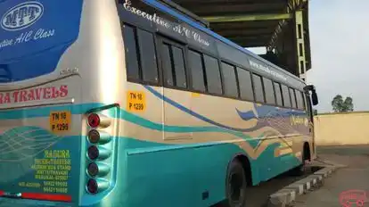 MADURA TOURS AND TRAVELS Bus-Side Image