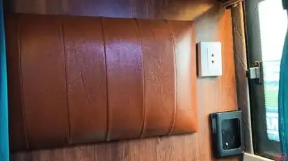 Venkteshwara  Travels  Bus-Amenities Image