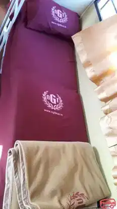 Golden    travels Bus-Seats Image