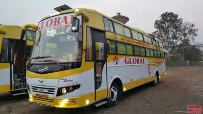 Global   Travels Bus-Side Image