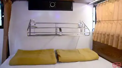 Maharashtra  Travels Bus-Amenities Image