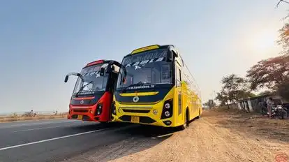 Kamla  Travels Bus-Front Image