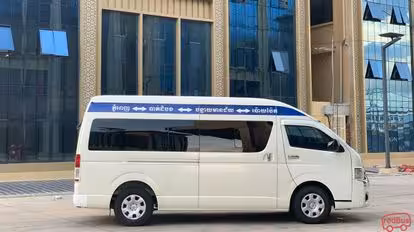 Saly VIP  Bus-Side Image