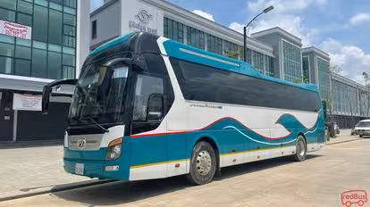 Saly VIP  Bus-Side Image