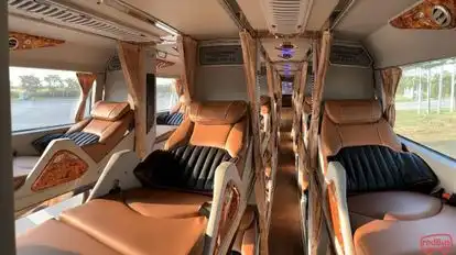 Kumho Samco Bus Bus-Seats Image