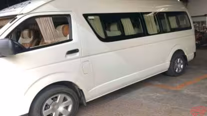 Seila Angkor Khmer Express Bus-Side Image
