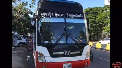 Mey Hong Transport Bus-Front Image